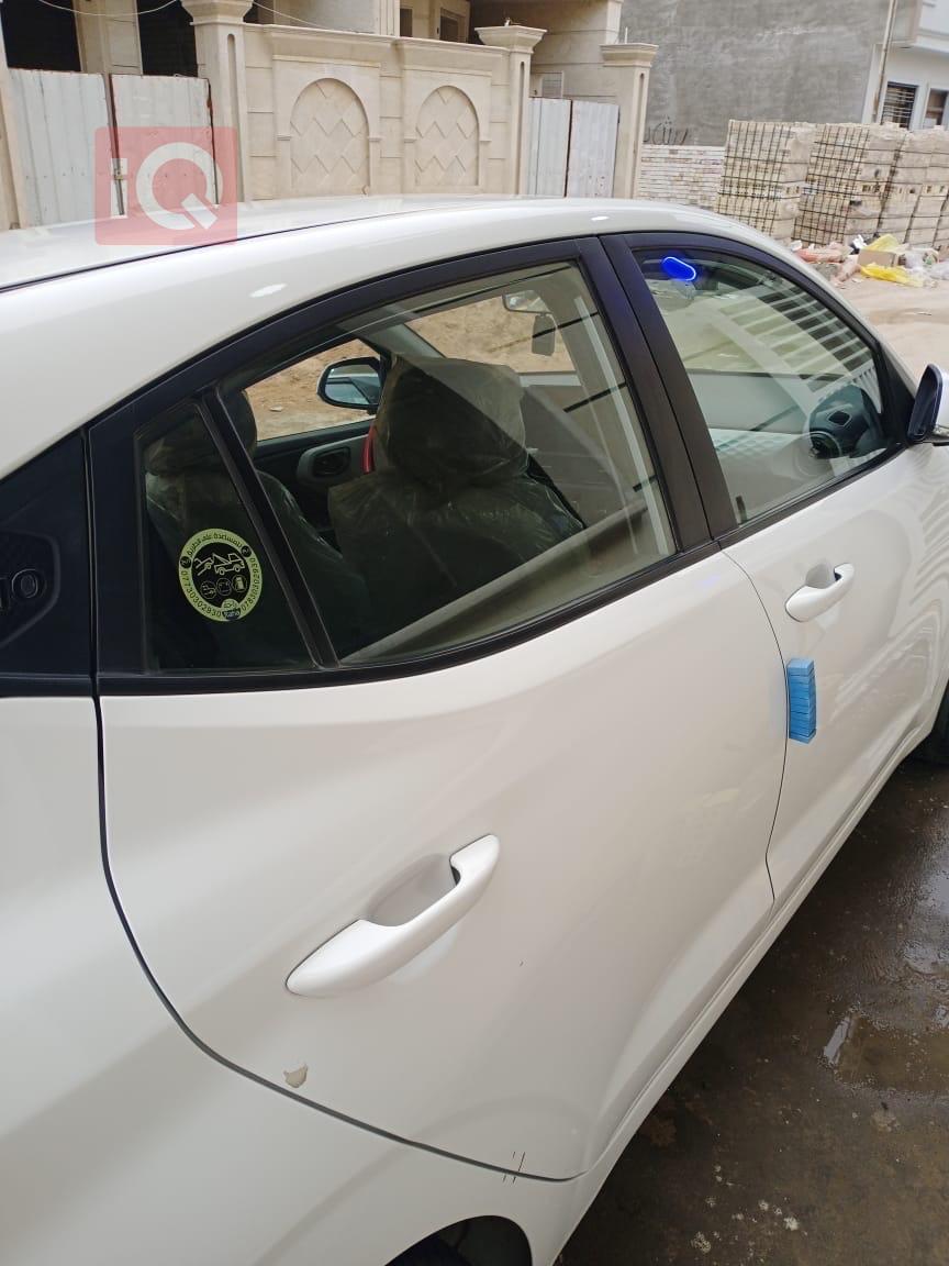 هيونداي i10